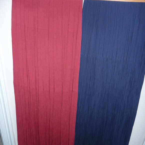 2- XS Rodeo Broom Skirts - Picture 1 of 4